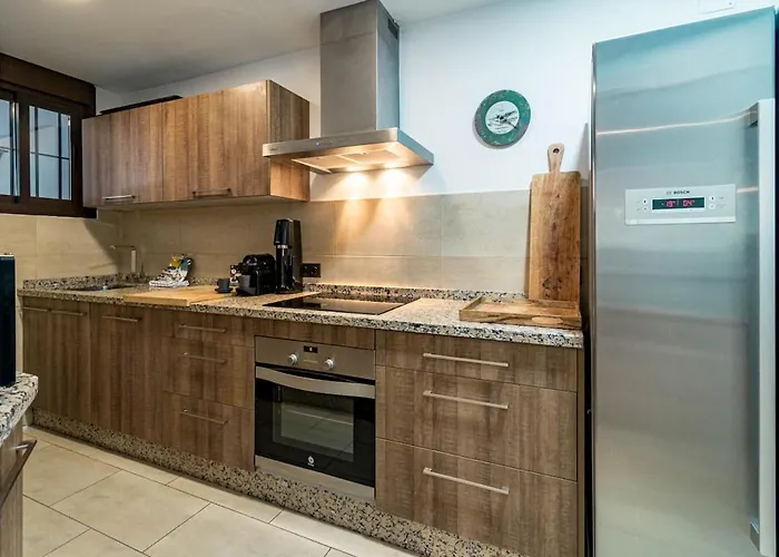 Gc - Spacious Flat In Golden Appartement *